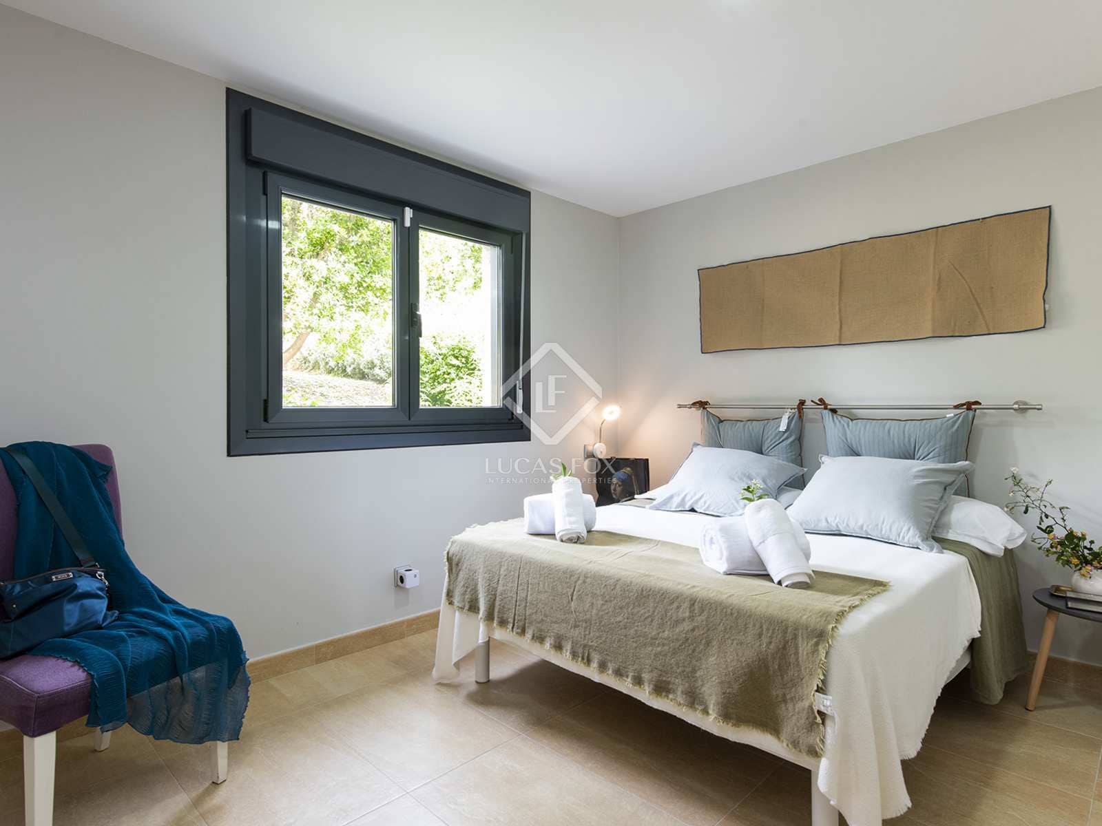 6 slaapkamer Villa te huur in Cangas met garage - € 4.000 (Ref: 8085502)