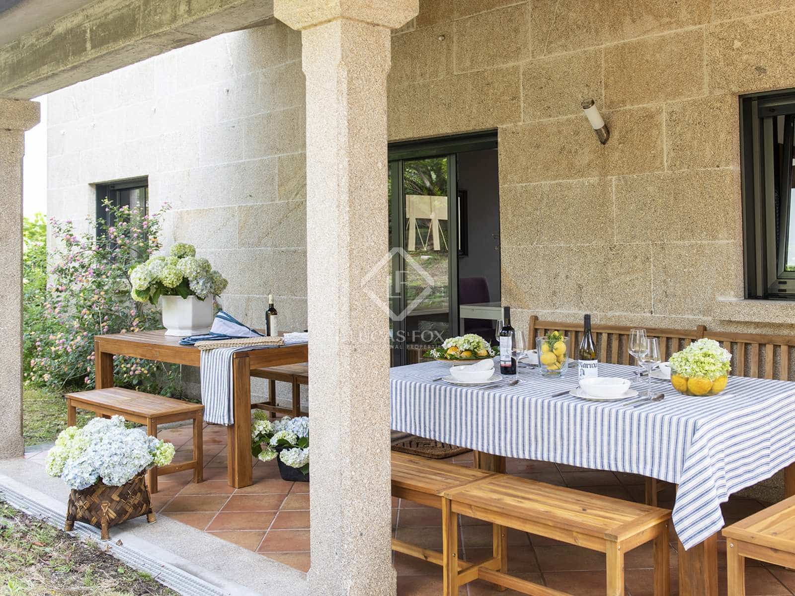 6 slaapkamer Villa te huur in Cangas met garage - € 4.000 (Ref: 8085502)