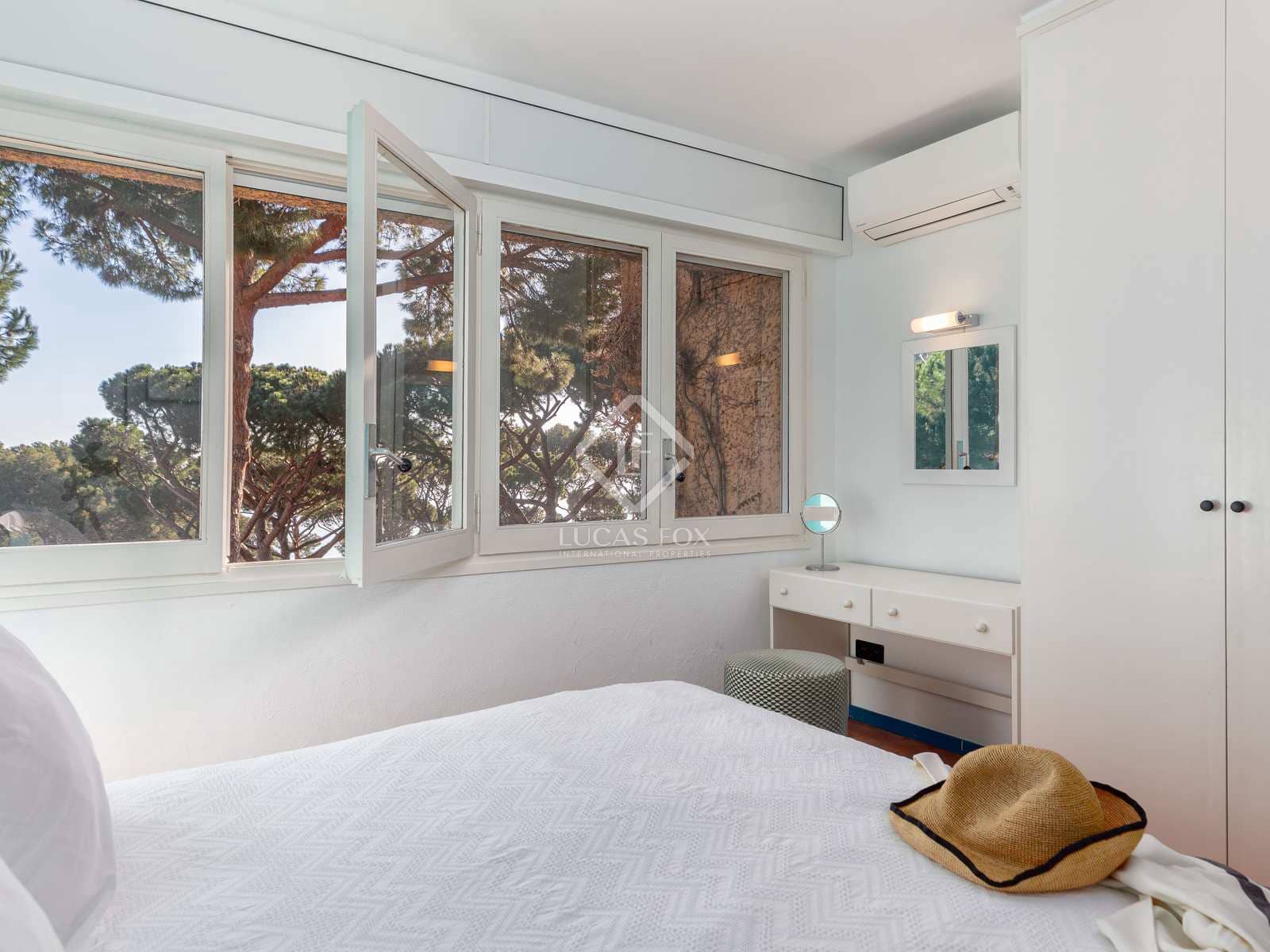 3 soveværelse Villa til salg i Sant Feliu de Guixols med swimmingpool garage - € 630.000 (Ref: 8086081)