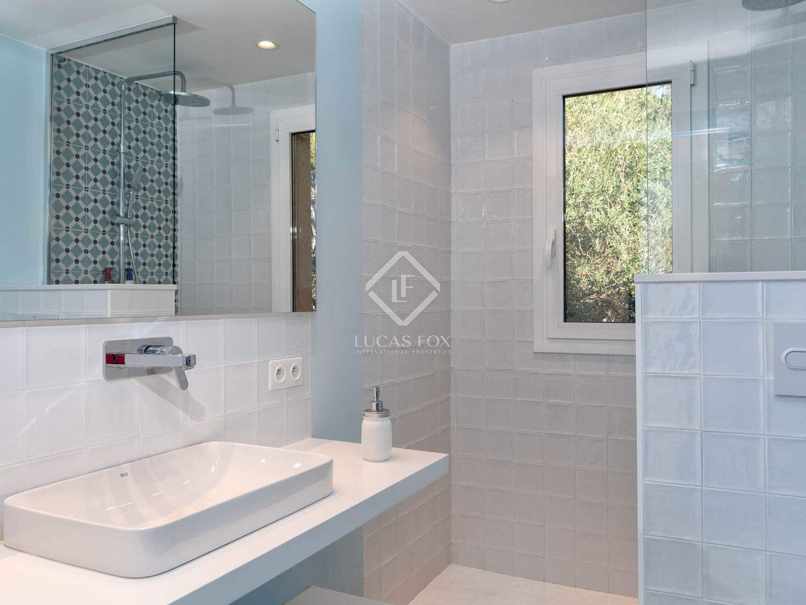 3 soveværelse Villa til salg i Sant Feliu de Guixols med swimmingpool garage - € 630.000 (Ref: 8086081)