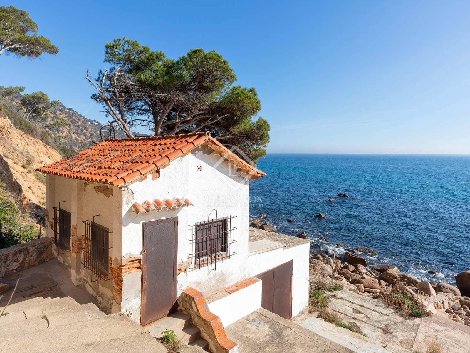 3 soveværelse Villa til salg i Sant Feliu de Guixols med swimmingpool garage - € 630.000 (Ref: 8086081)