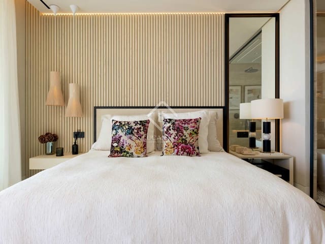 2 slaapkamer Appartement te koop in Estepona met zwembad garage - € 2.490.000 (Ref: 8086082)