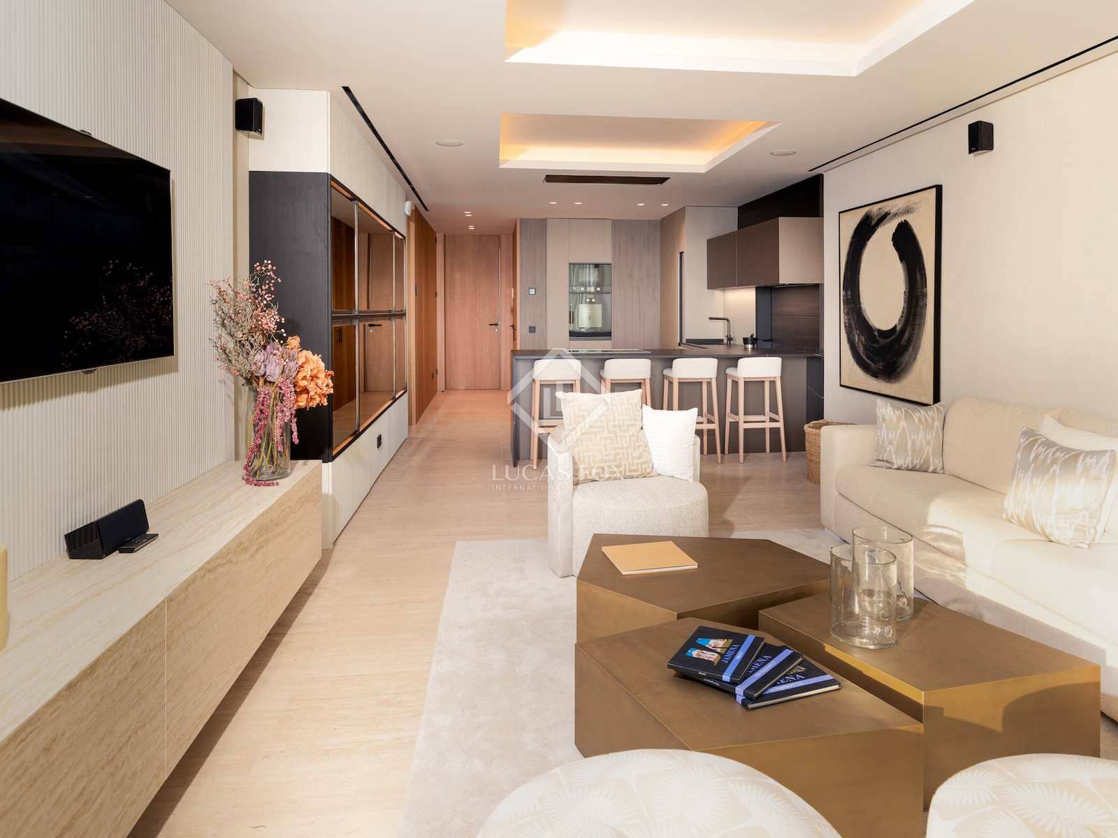 2 chambre Appartement à vendre à Estepona avec piscine garage - 2 490 000 € (Ref: 8086082)