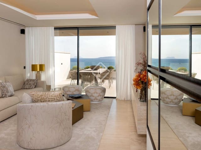 2 slaapkamer Appartement te koop in Estepona met zwembad garage - € 2.490.000 (Ref: 8086082)