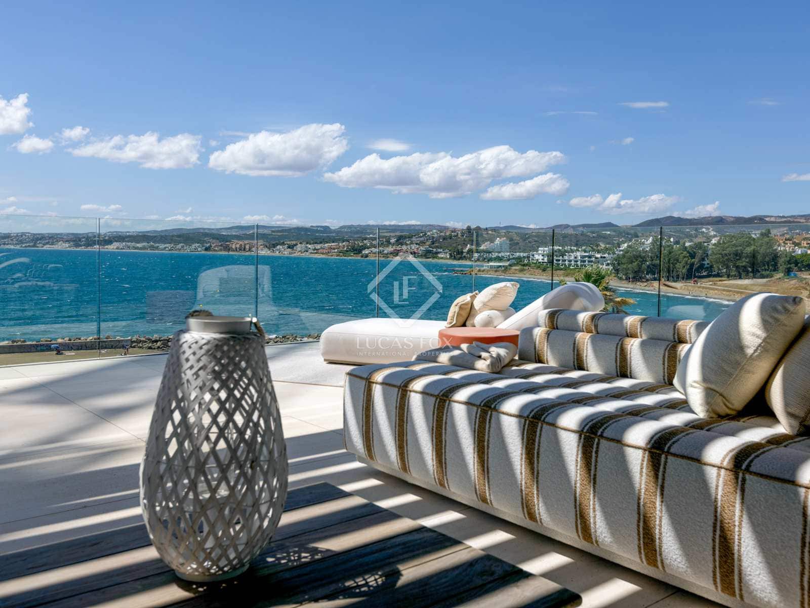 2 chambre Appartement à vendre à Estepona avec piscine garage - 2 490 000 € (Ref: 8086082)