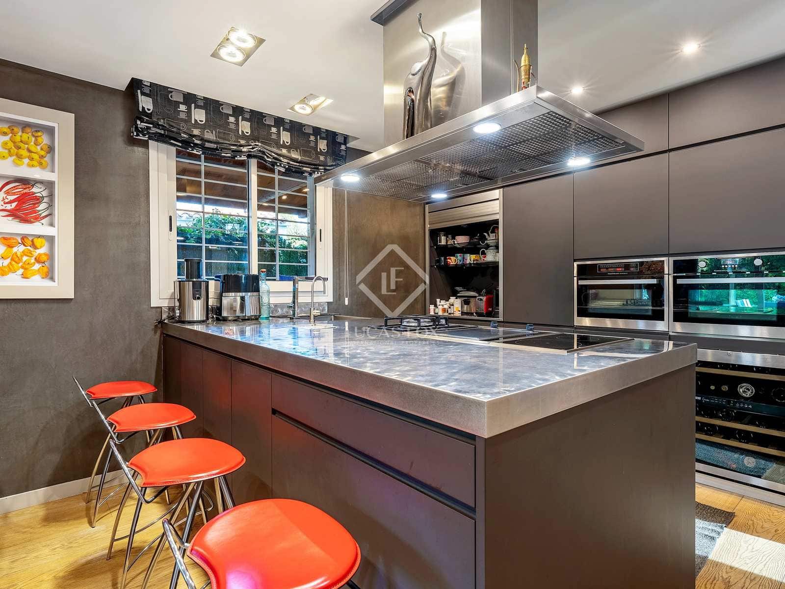 5 soveværelse Villa til salg i Cambrils - € 1.350.000 (Ref: 8086086)