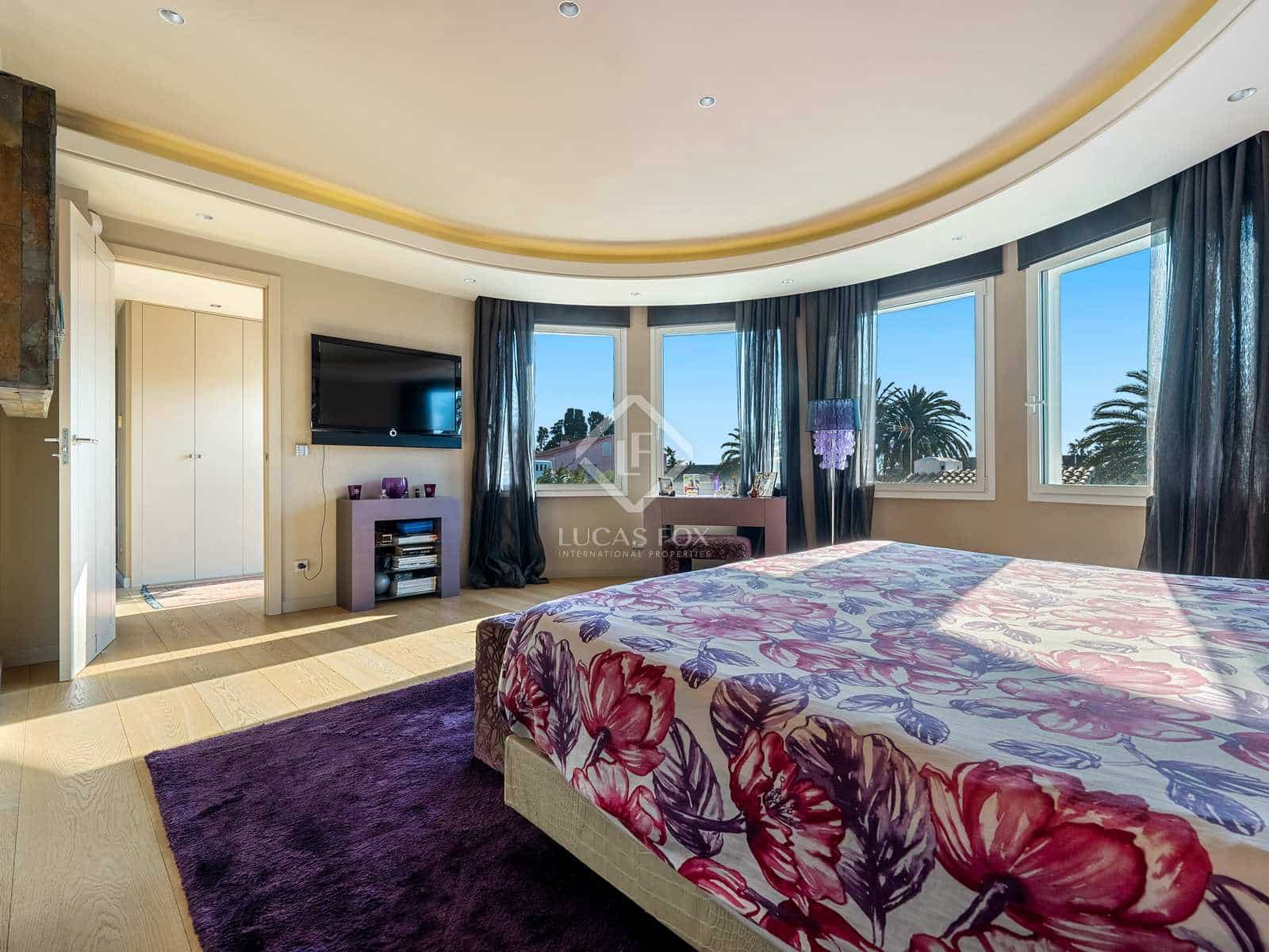 5 soveværelse Villa til salg i Cambrils - € 1.350.000 (Ref: 8086086)