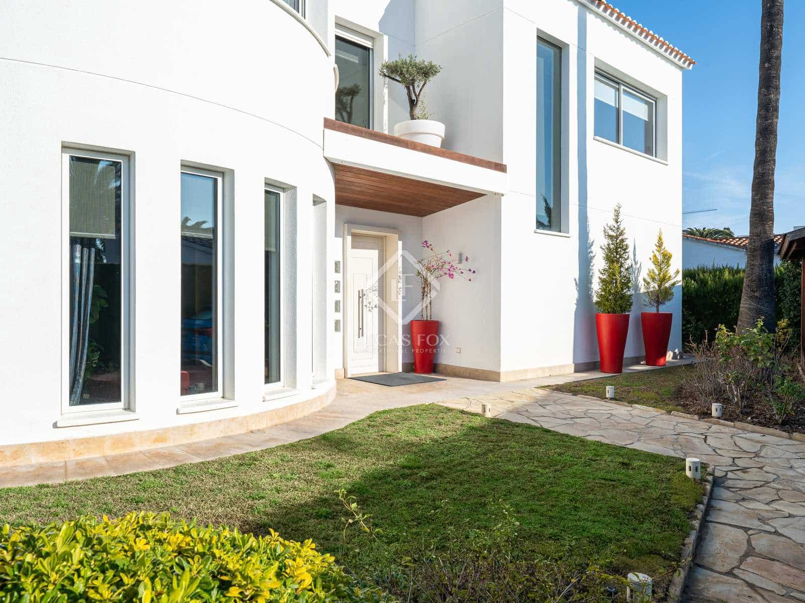 5 soveværelse Villa til salg i Cambrils - € 1.350.000 (Ref: 8086086)