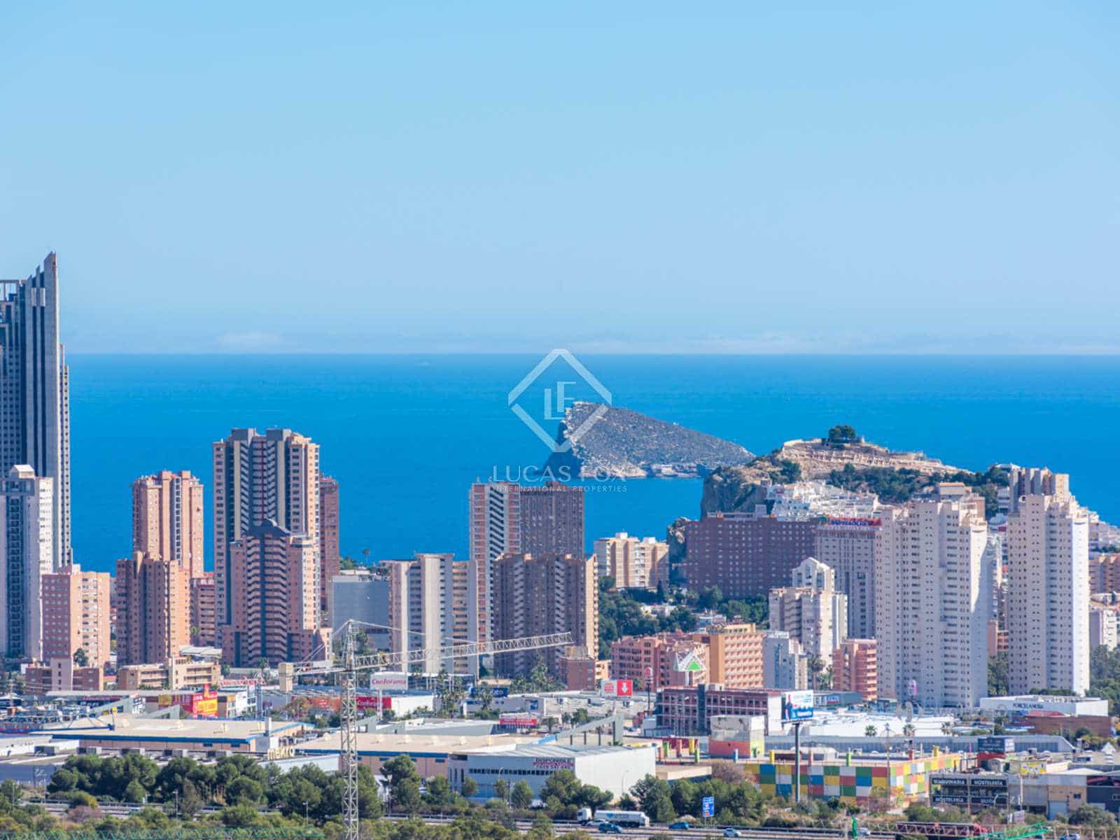 3 bedroom Villa for sale in Finestrat with pool garage - € 995,000 (Ref: 8092491)