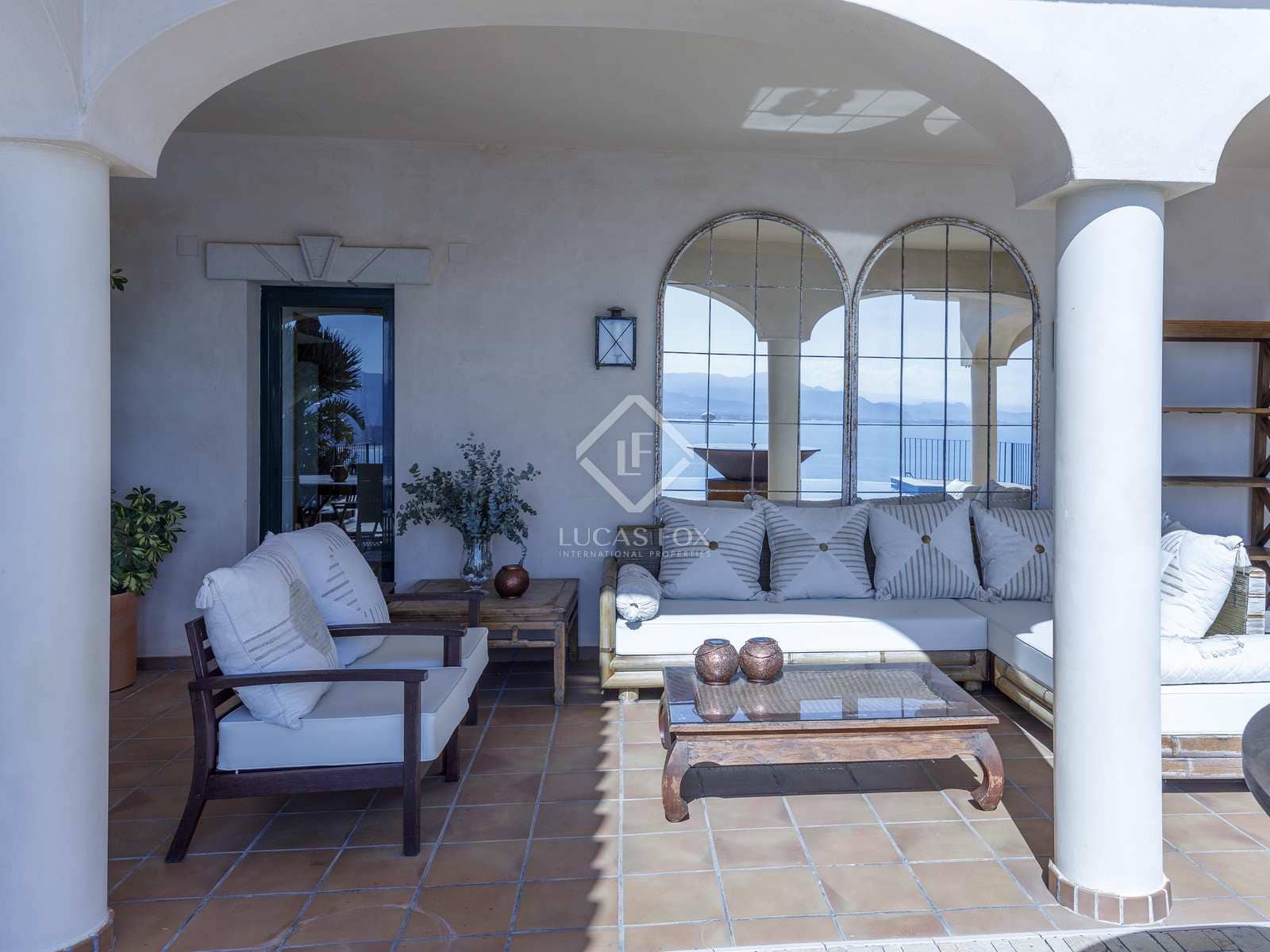 6 soverom Villa til salgs i Cullera med svømmebasseng garasje - € 1 850 000 (Ref: 8092500)