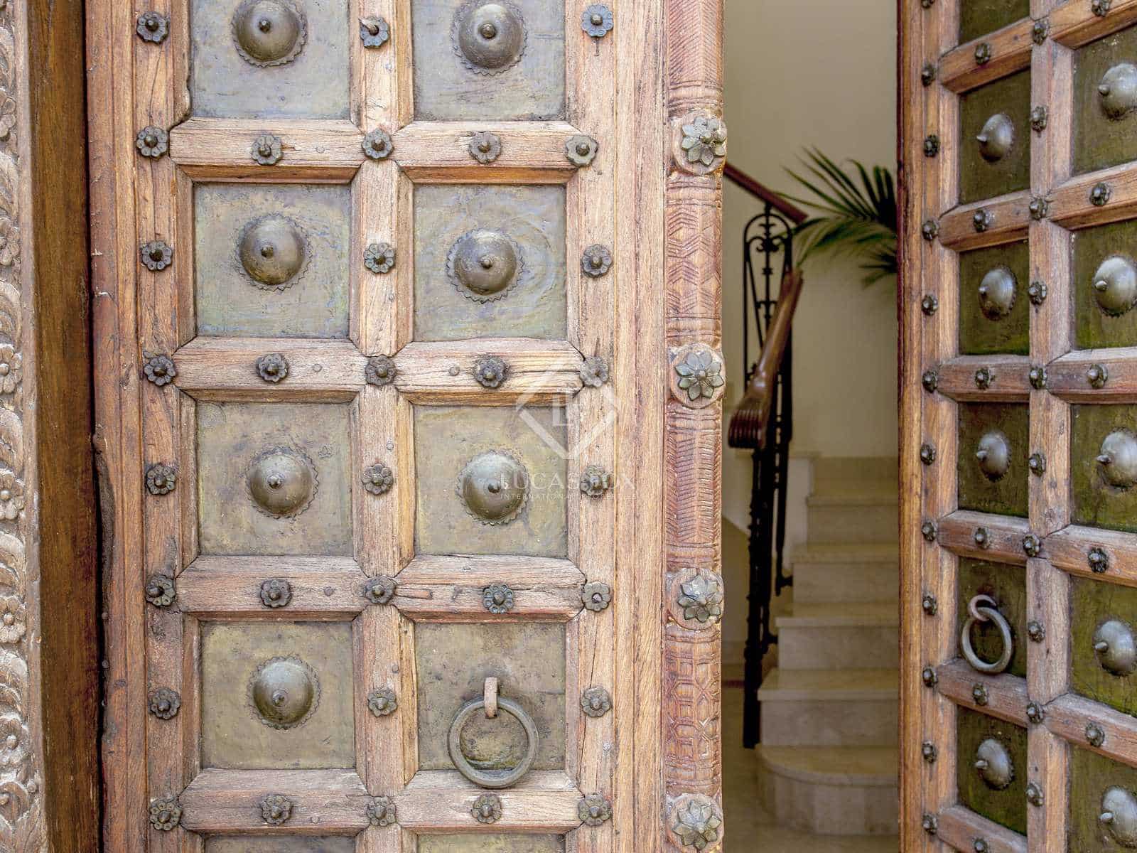 6 soverom Villa til salgs i Cullera med svømmebasseng garasje - € 1 850 000 (Ref: 8092500)