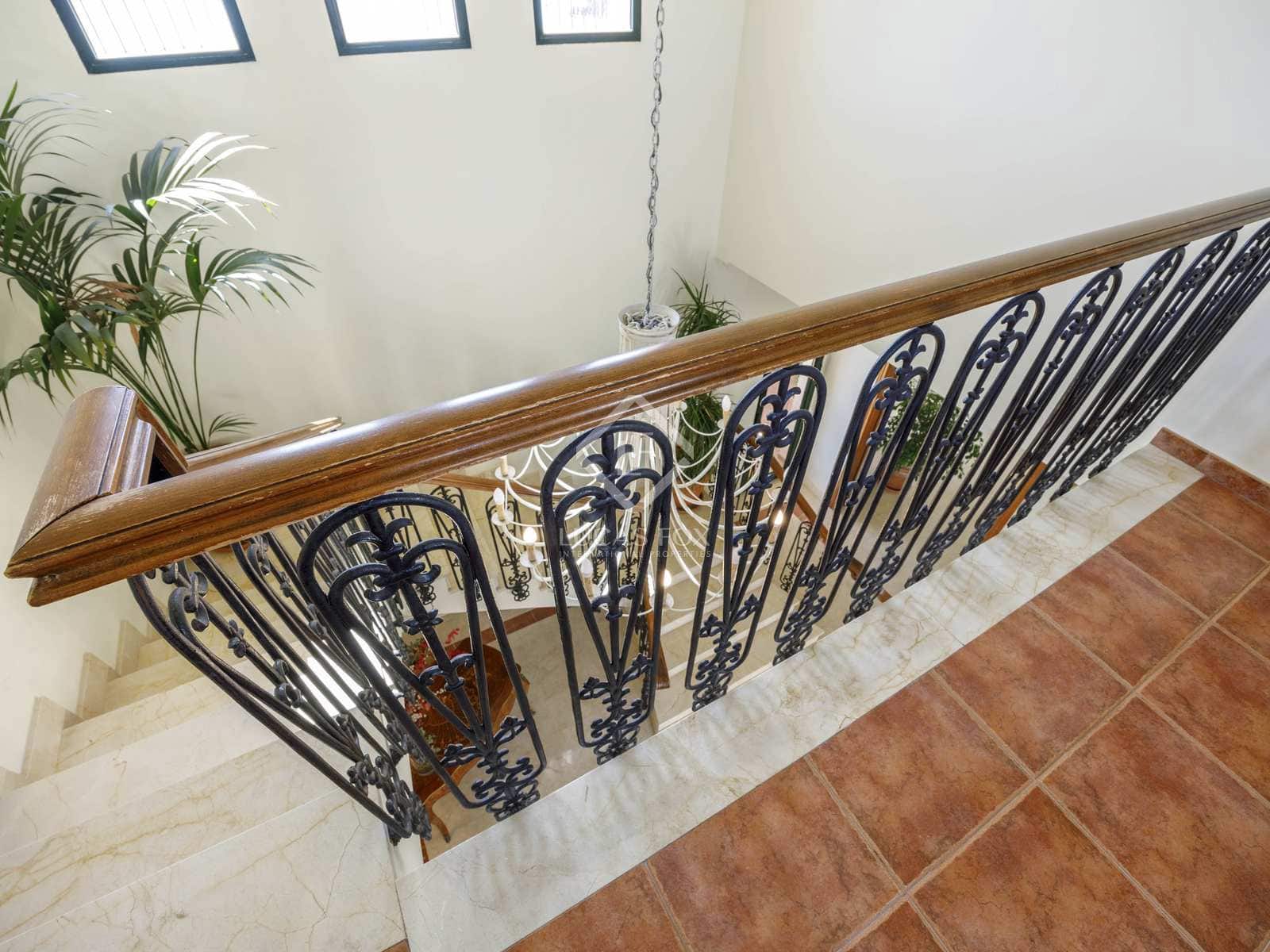 6 soverom Villa til salgs i Cullera med svømmebasseng garasje - € 1 850 000 (Ref: 8092500)