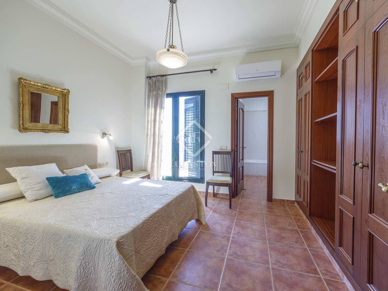 6 soverom Villa til salgs i Cullera med svømmebasseng garasje - € 1 850 000 (Ref: 8092500)