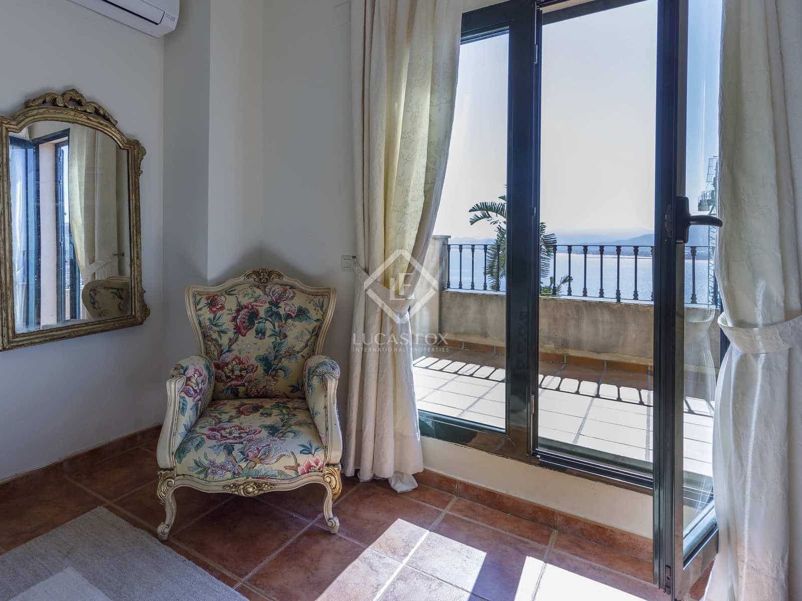 6 soverom Villa til salgs i Cullera med svømmebasseng garasje - € 1 850 000 (Ref: 8092500)