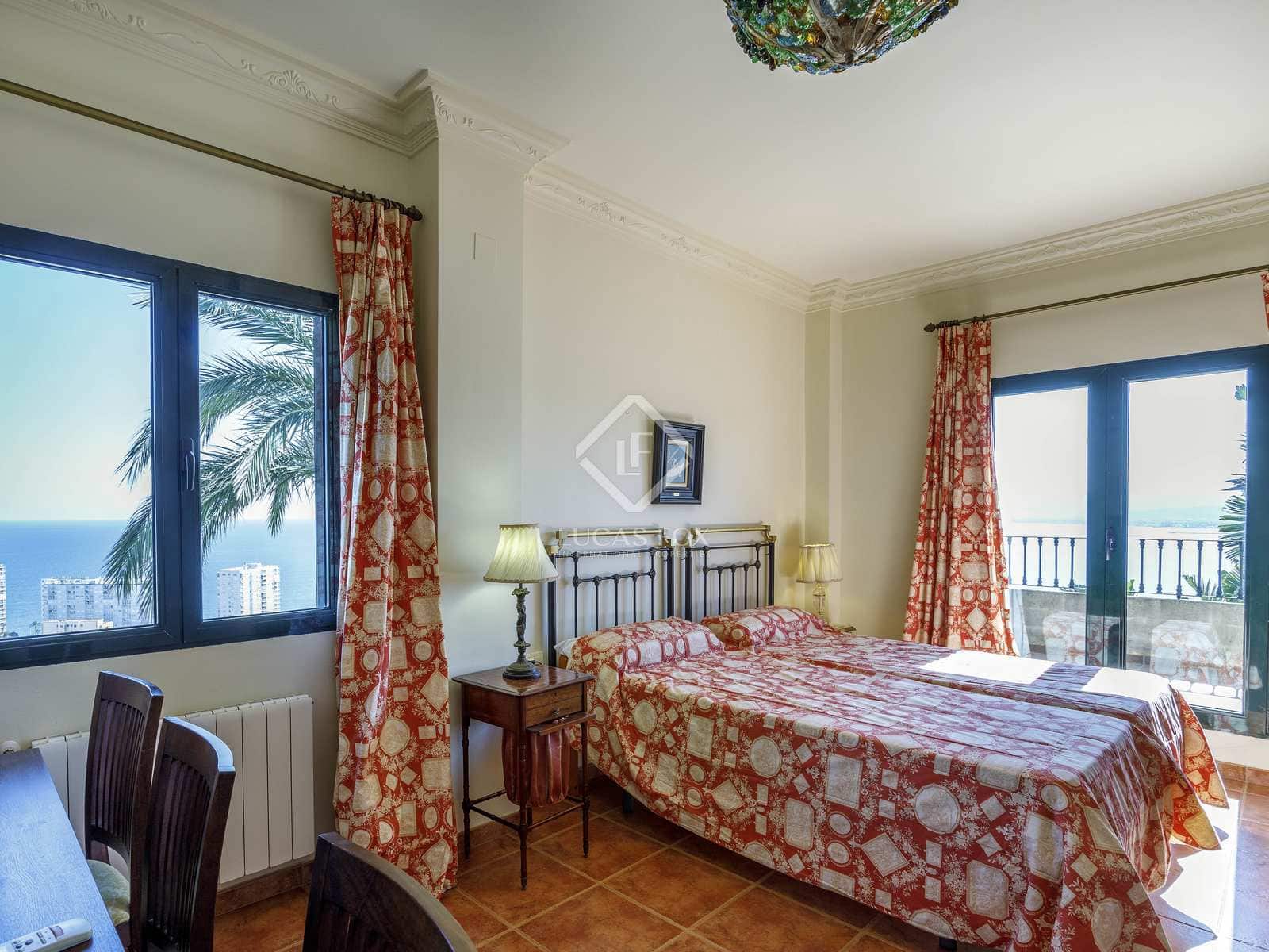 6 soverom Villa til salgs i Cullera med svømmebasseng garasje - € 1 850 000 (Ref: 8092500)