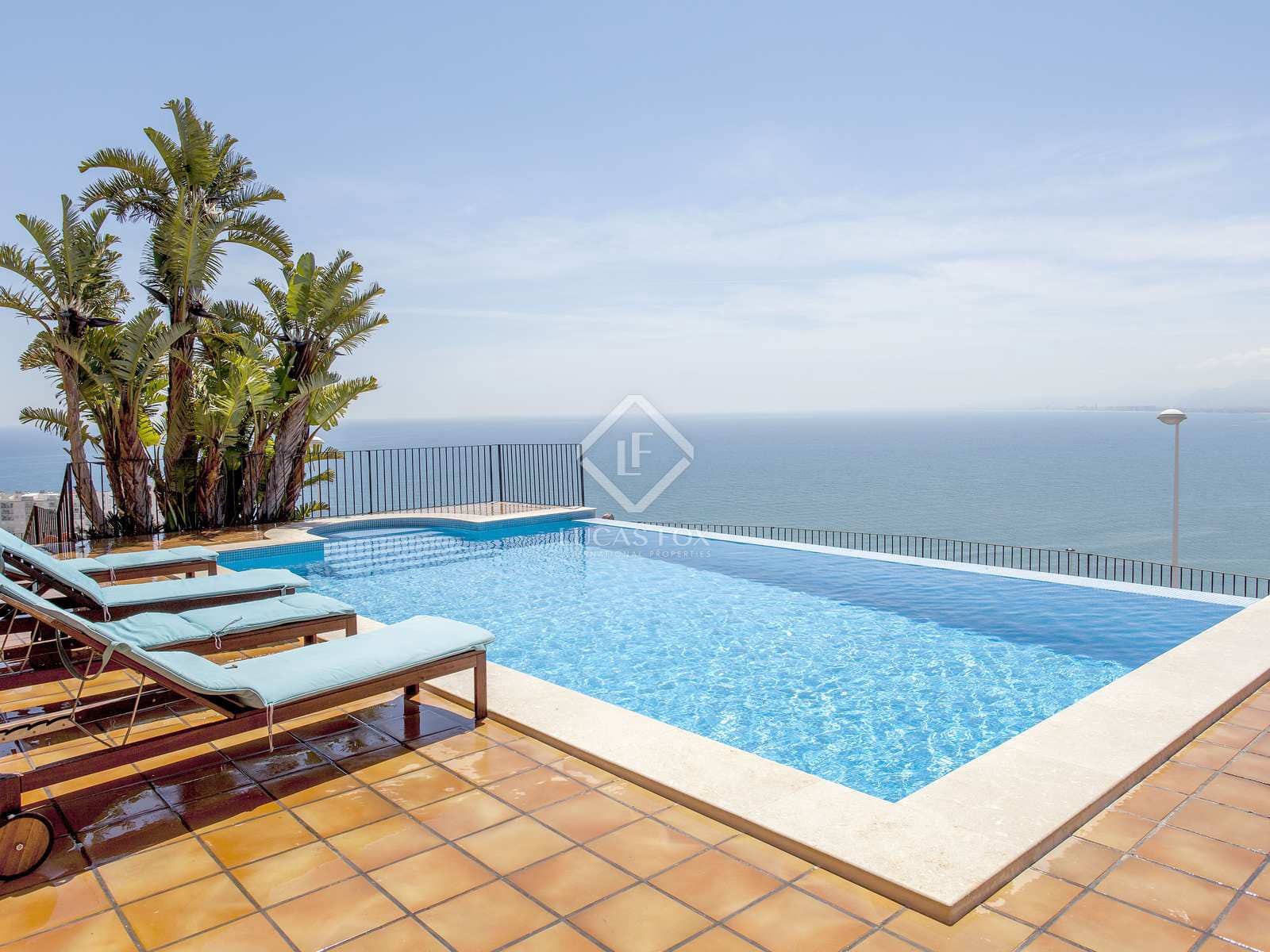 6 soverom Villa til salgs i Cullera med svømmebasseng garasje - € 1 850 000 (Ref: 8092500)