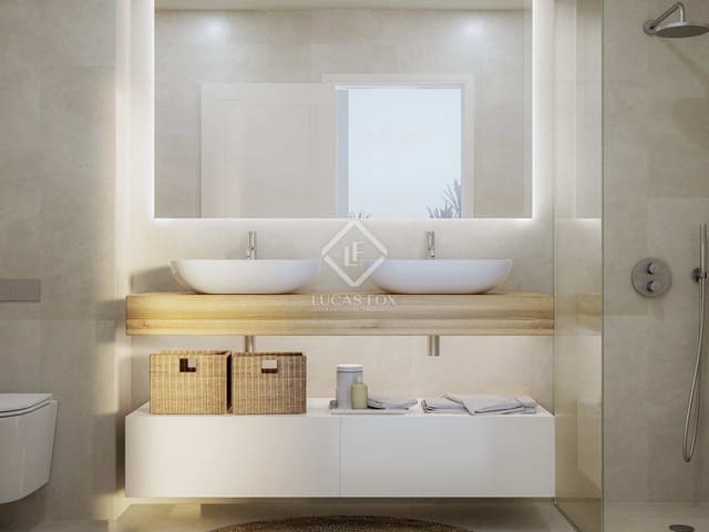 Apartamento de 3 habitaciones en Santa Eulalia / Santa Eularia en venta con piscina garaje - 740.000 € (Ref: 8094005)