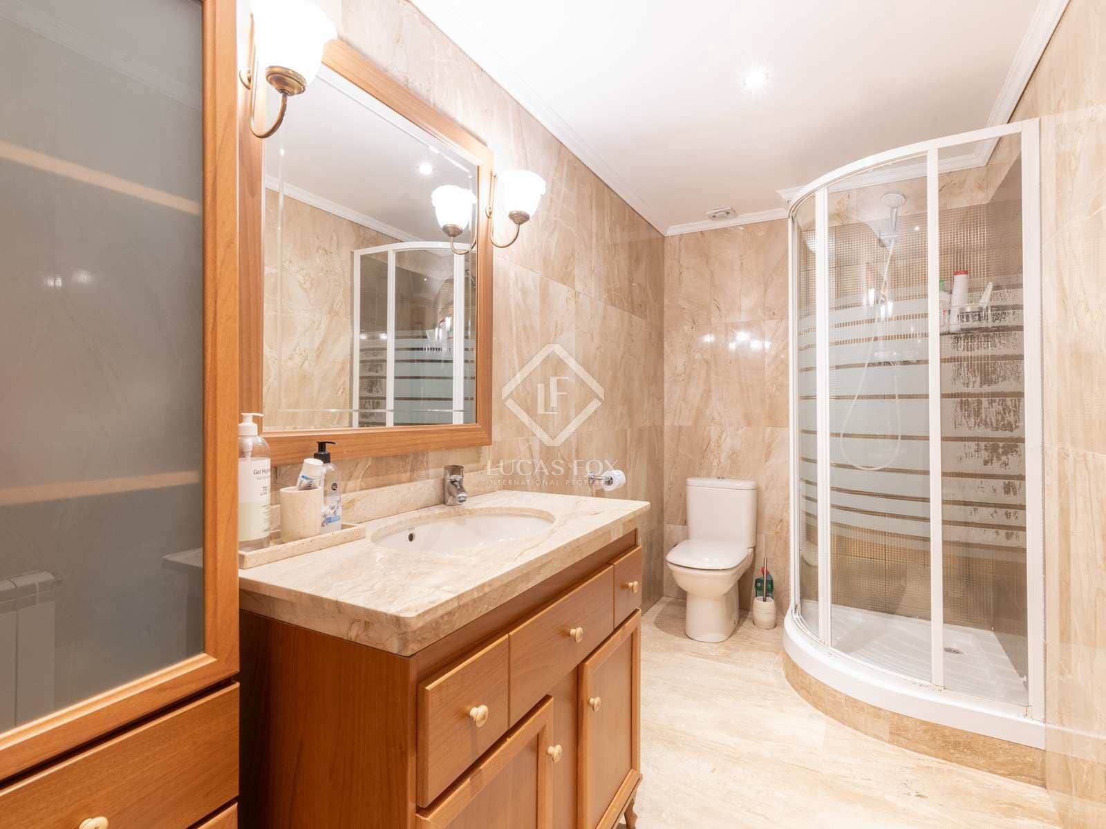 7 chambre Villa/Maison à vendre à Bellaterra avec piscine garage - 1 250 000 € (Ref: 8094021)