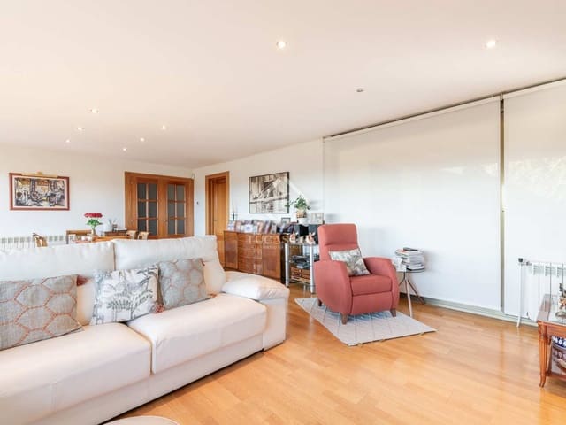 7 soverom Villa til salgs i Bellaterra, Cerdanyola del Vallès med svømmebasseng garasje - € 1 250 000 (Ref: 8094021)