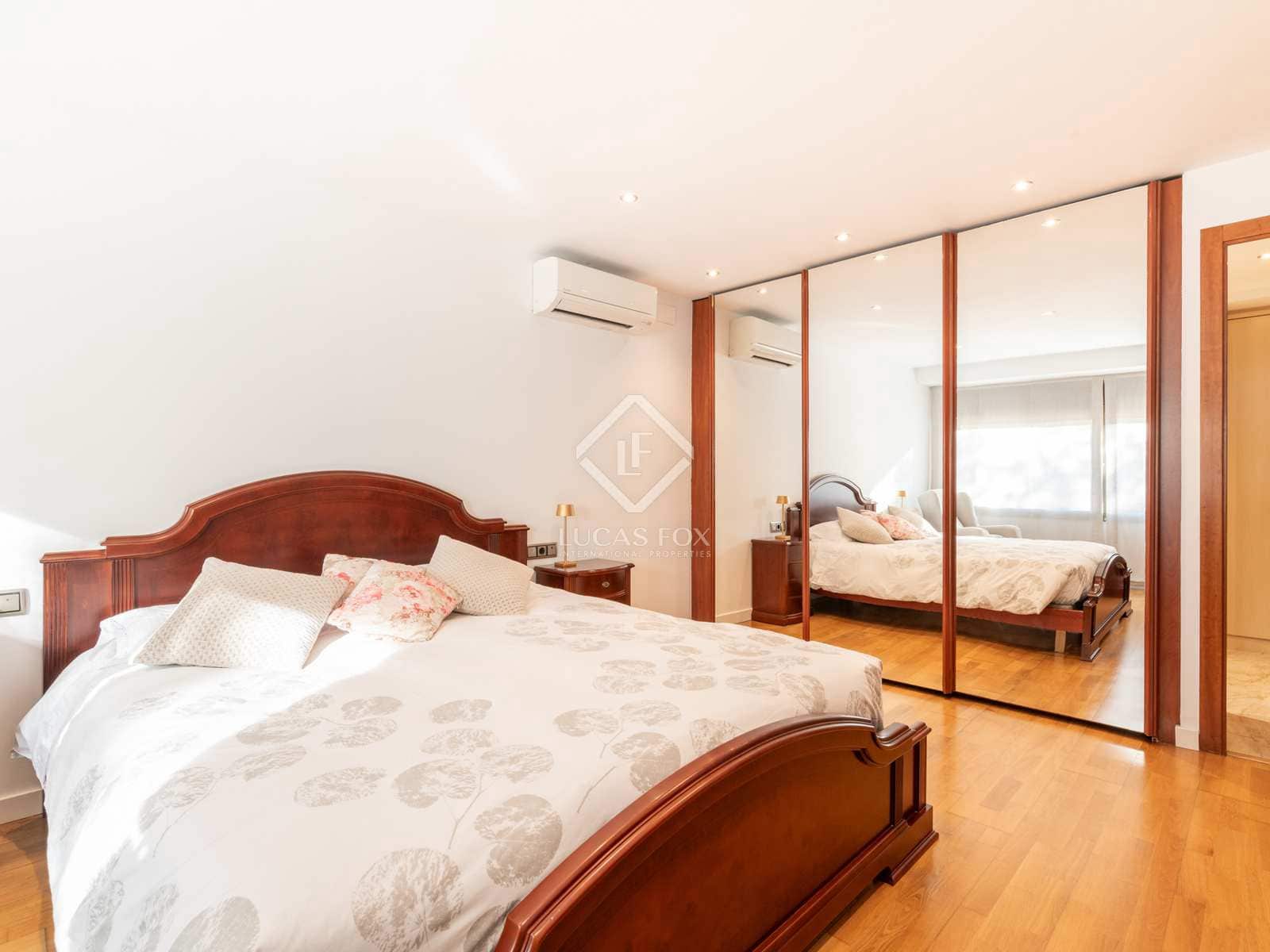 7 chambre Villa/Maison à vendre à Bellaterra avec piscine garage - 1 250 000 € (Ref: 8094021)