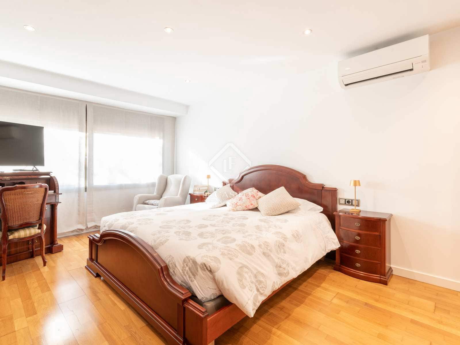 7 chambre Villa/Maison à vendre à Bellaterra avec piscine garage - 1 250 000 € (Ref: 8094021)