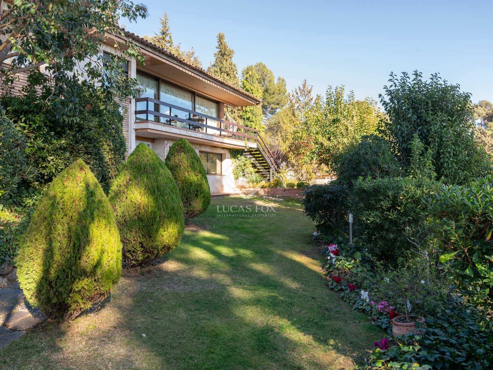 7 chambre Villa/Maison à vendre à Bellaterra avec piscine garage - 1 250 000 € (Ref: 8094021)