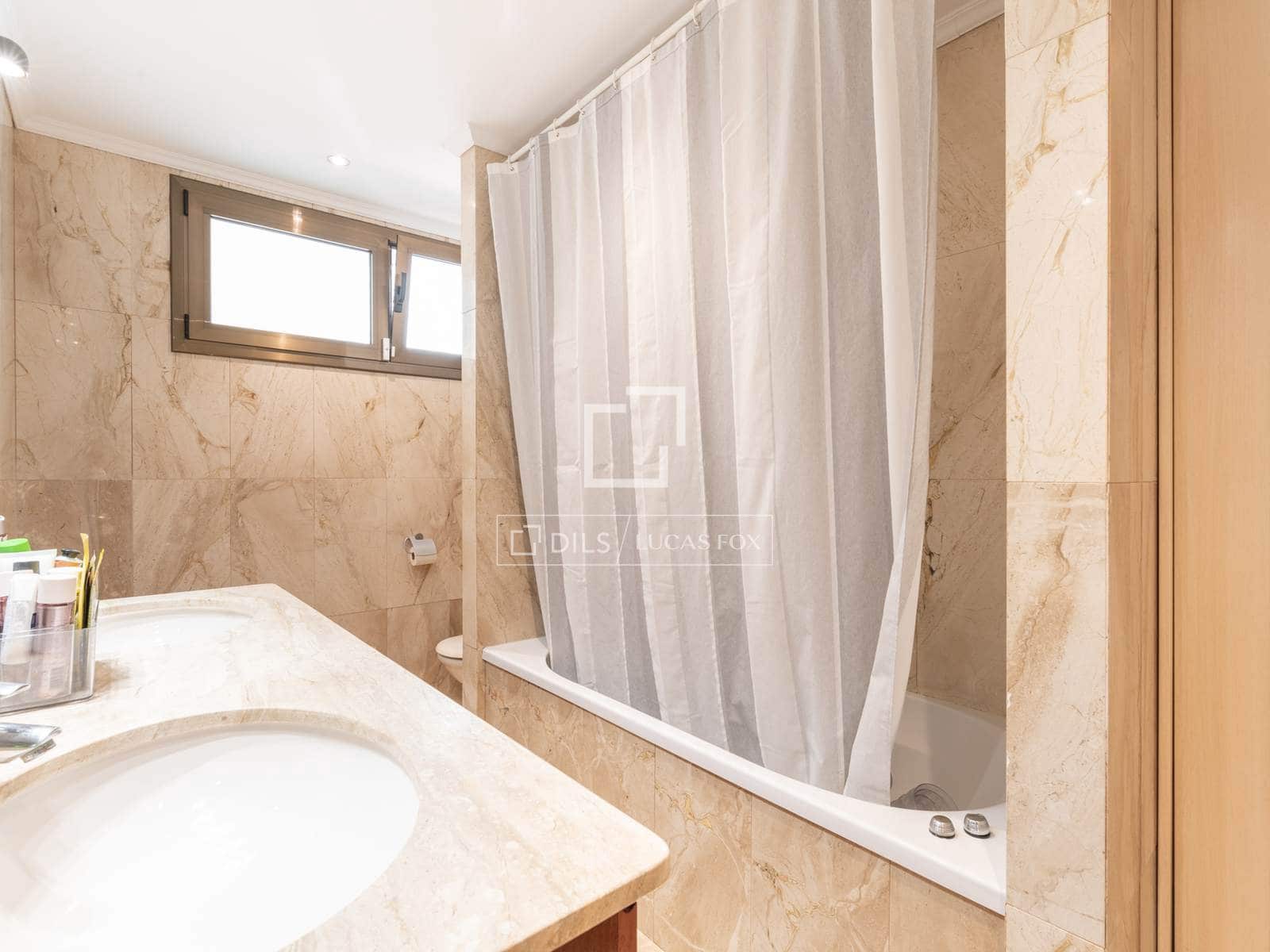 7 chambre Villa/Maison à vendre à Bellaterra avec piscine garage - 1 250 000 € (Ref: 8094021)