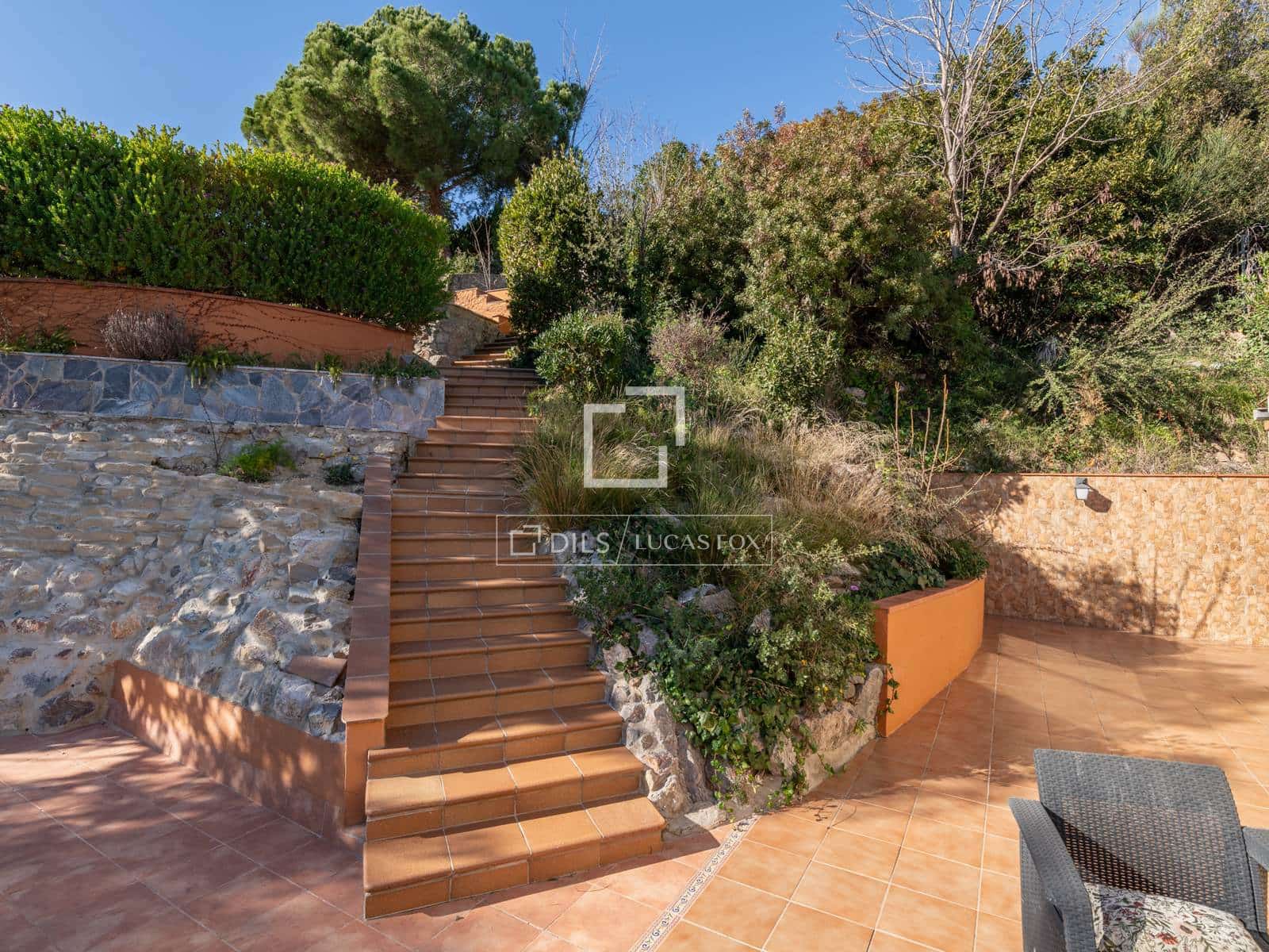 7 chambre Villa/Maison à vendre à Bellaterra avec piscine garage - 1 250 000 € (Ref: 8094021)