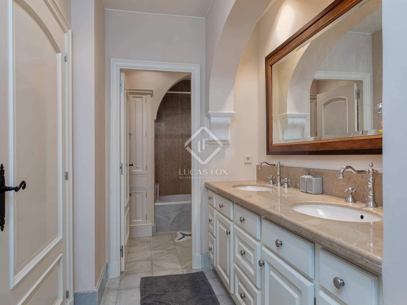 6 soveværelse Lejlighed til salg i Girona by - € 1.980.000 (Ref: 8096915)