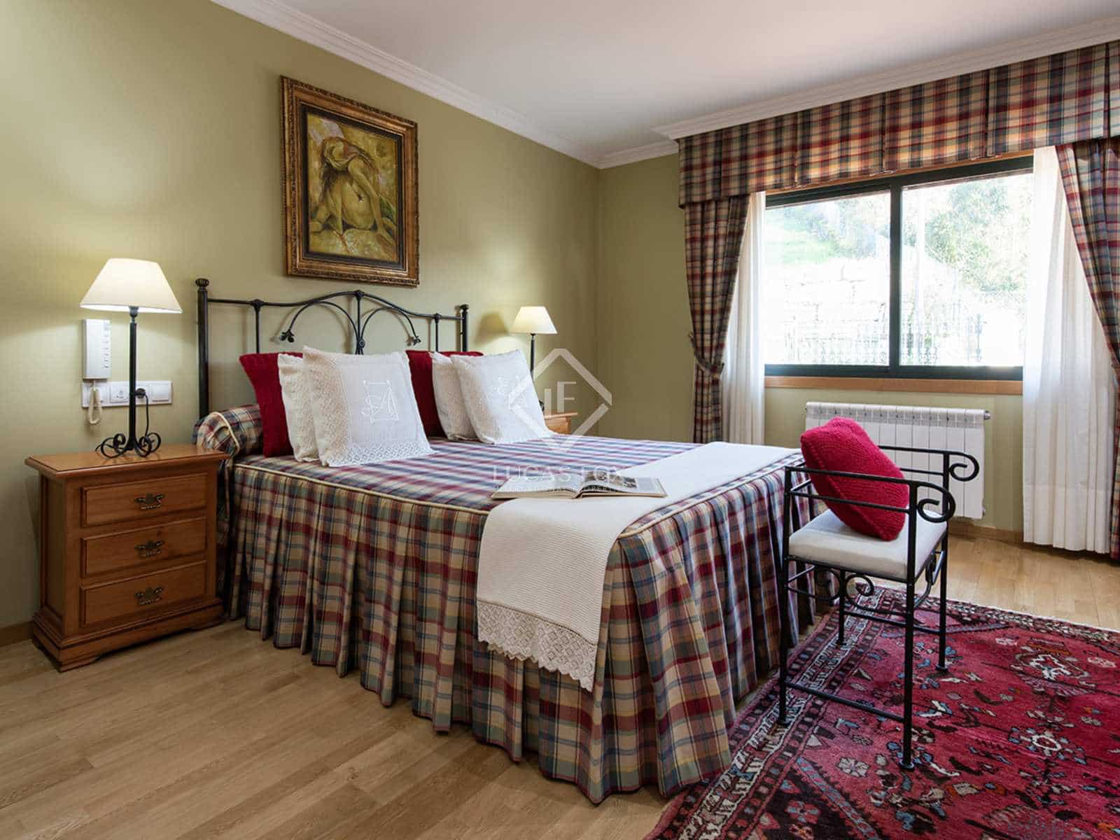 9 soveværelse Villa til salg i Marin med swimmingpool garage - € 775.000 (Ref: 8096919)