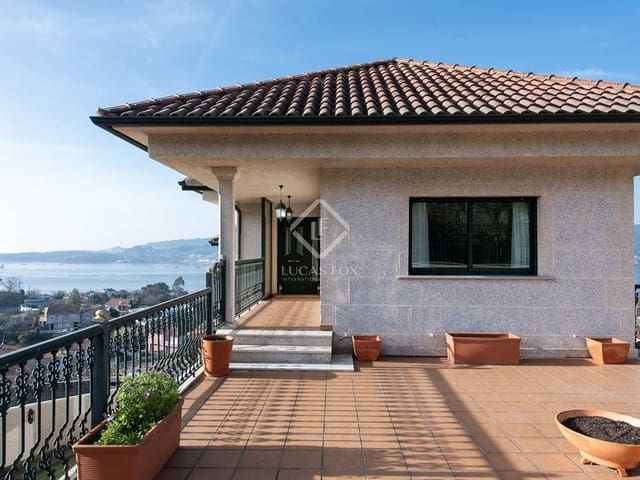 9 bedroom Villa for sale in Marín with pool garage - € 775,000 (Ref: 8096919)