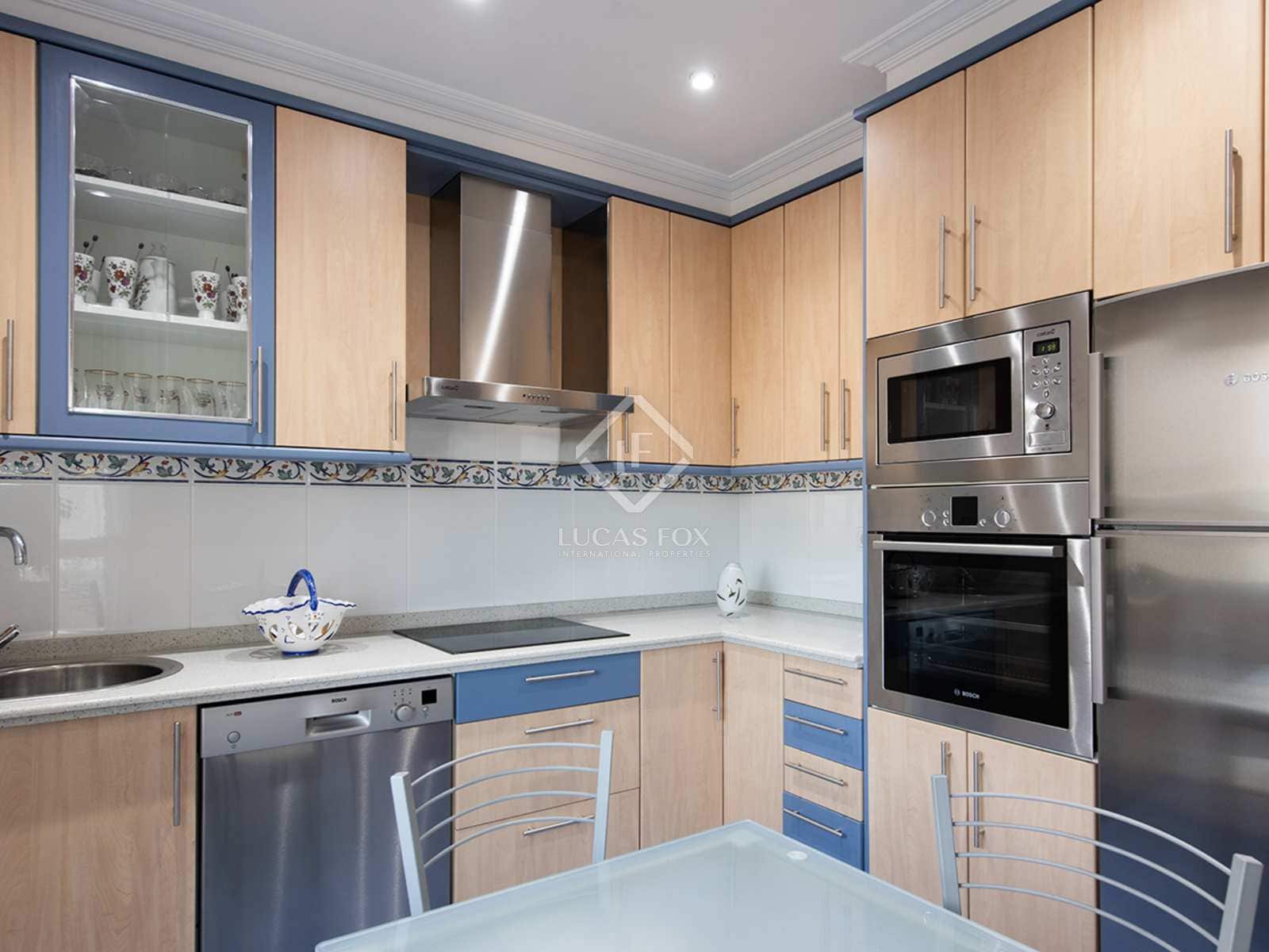 9 soveværelse Villa til salg i Marin med swimmingpool garage - € 775.000 (Ref: 8096919)