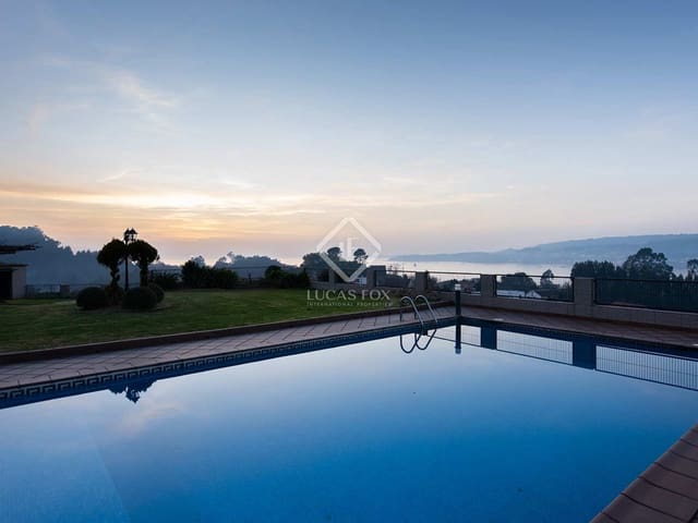 9 bedroom Villa for sale in Marín with pool garage - € 775,000 (Ref: 8096919)