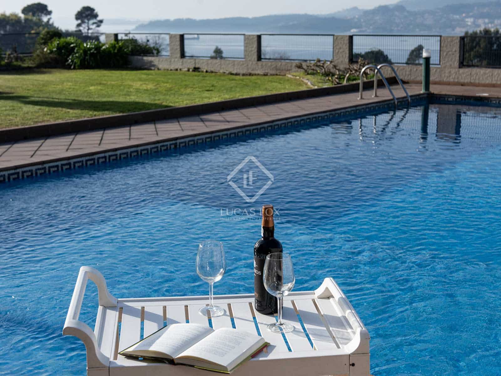 9 soveværelse Villa til salg i Marin med swimmingpool garage - € 775.000 (Ref: 8096919)