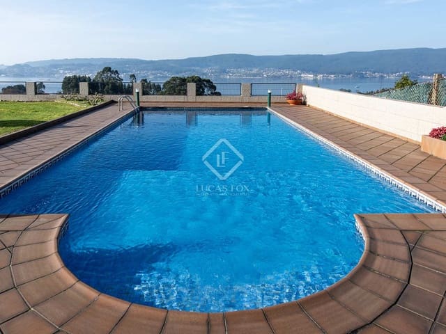 9 bedroom Villa for sale in Marín with pool garage - € 775,000 (Ref: 8096919)