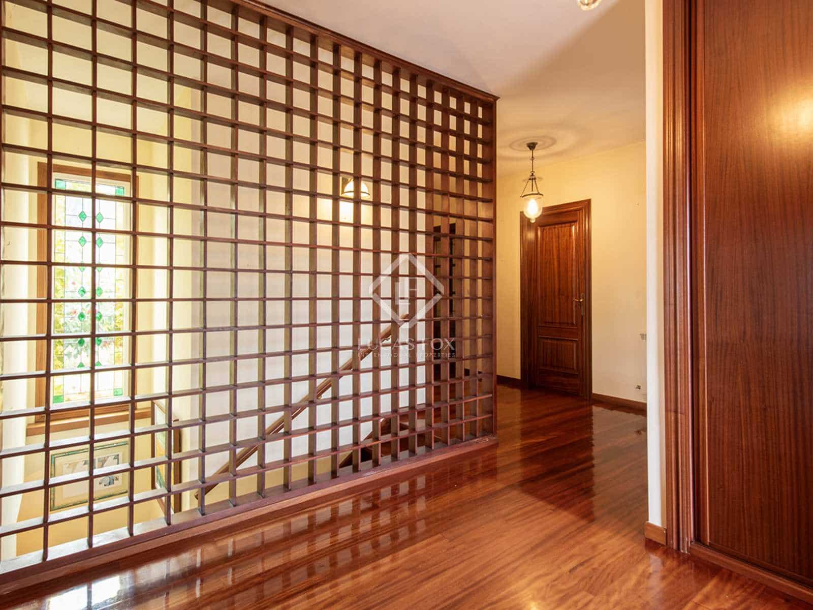 4 soveværelse Villa til salg i Tui med garage - € 415.000 (Ref: 8102075)