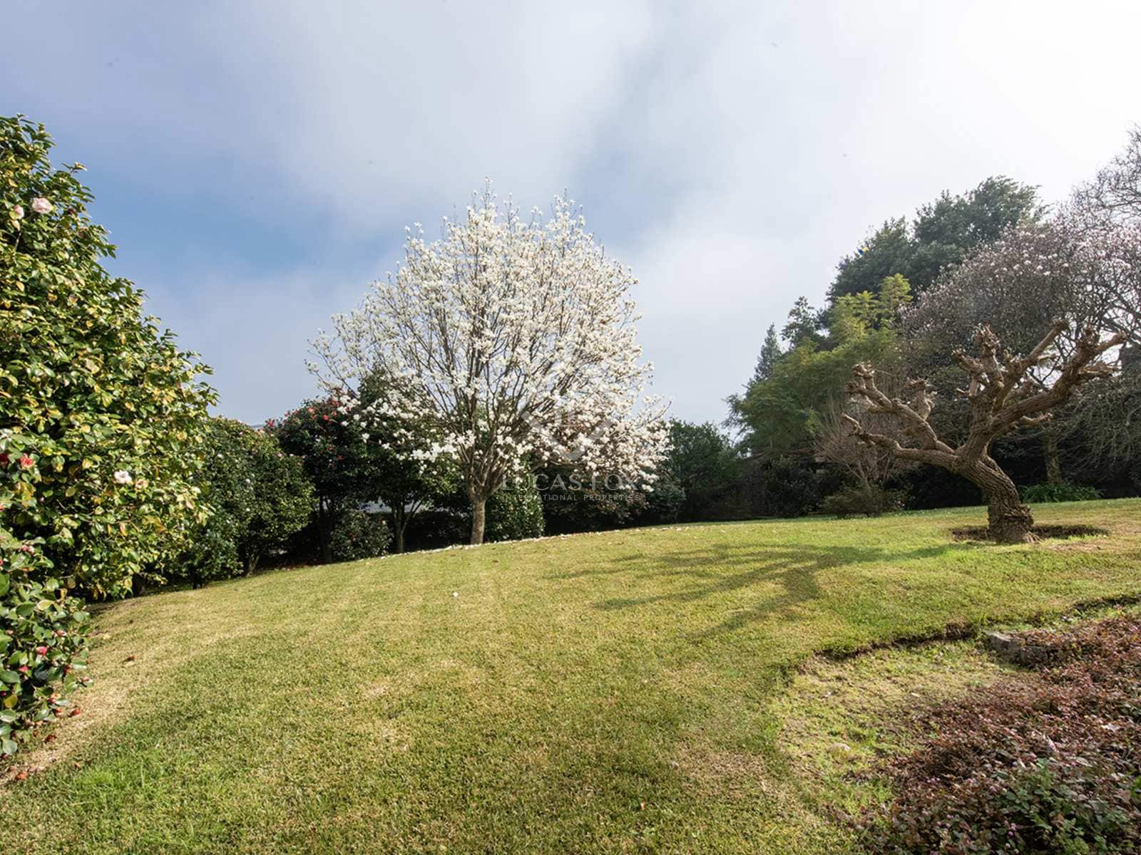 4 soveværelse Villa til salg i Tui med garage - € 415.000 (Ref: 8102075)