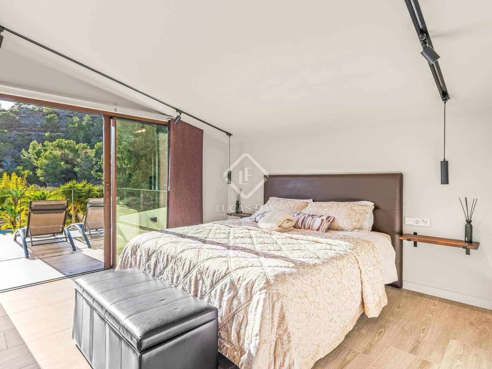 5 soveværelse Finca/Landehus til salg i Aspe med swimmingpool garage - € 1.500.000 (Ref: 8109551)