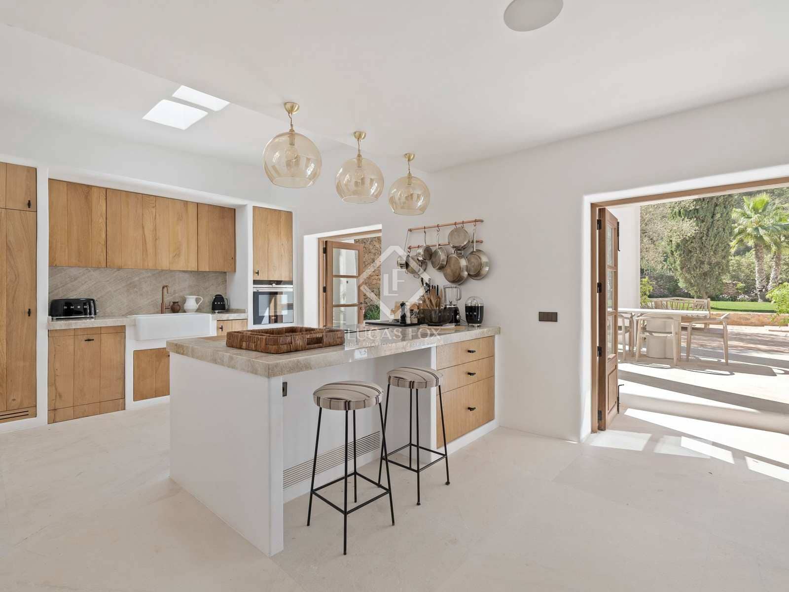 5 soveværelse Villa til salg i Sant Jordi de Ses Salines med swimmingpool garage - € 4.500.000 (Ref: 8109559)