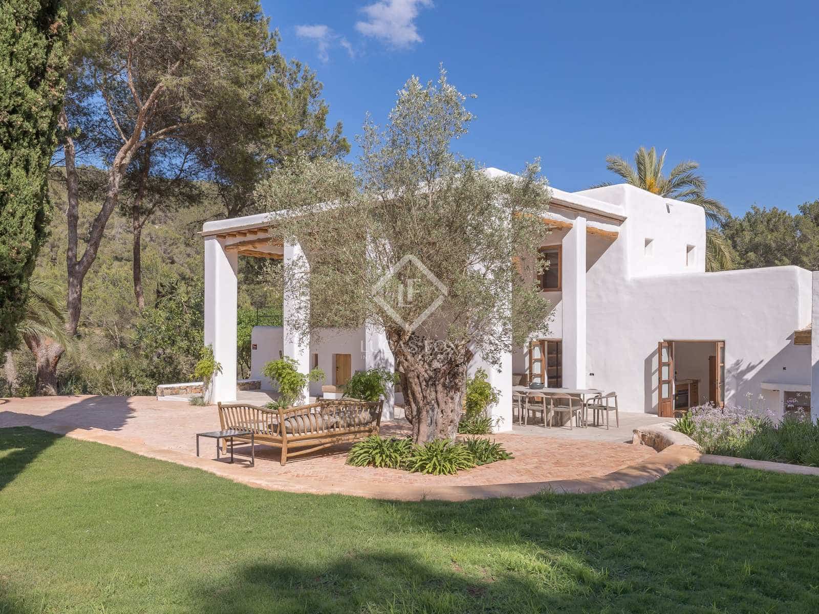 5 soveværelse Villa til salg i Sant Jordi de Ses Salines med swimmingpool garage - € 4.500.000 (Ref: 8109559)