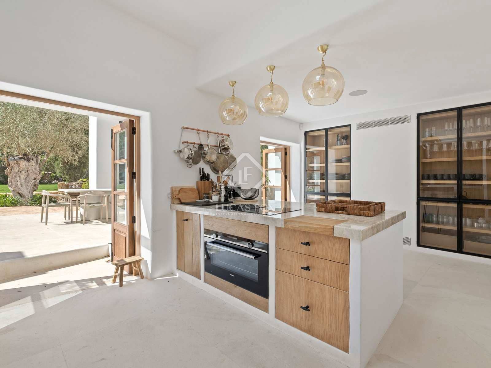 5 soveværelse Villa til salg i Sant Jordi de Ses Salines med swimmingpool garage - € 4.500.000 (Ref: 8109559)