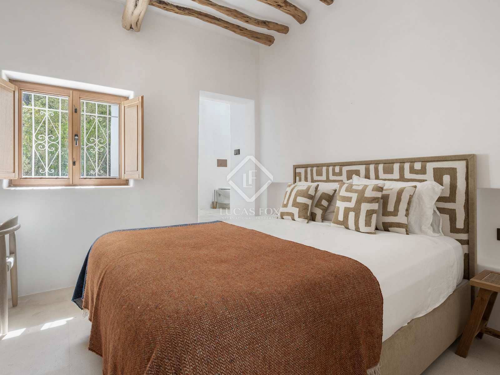 5 soveværelse Villa til salg i Sant Jordi de Ses Salines med swimmingpool garage - € 4.500.000 (Ref: 8109559)