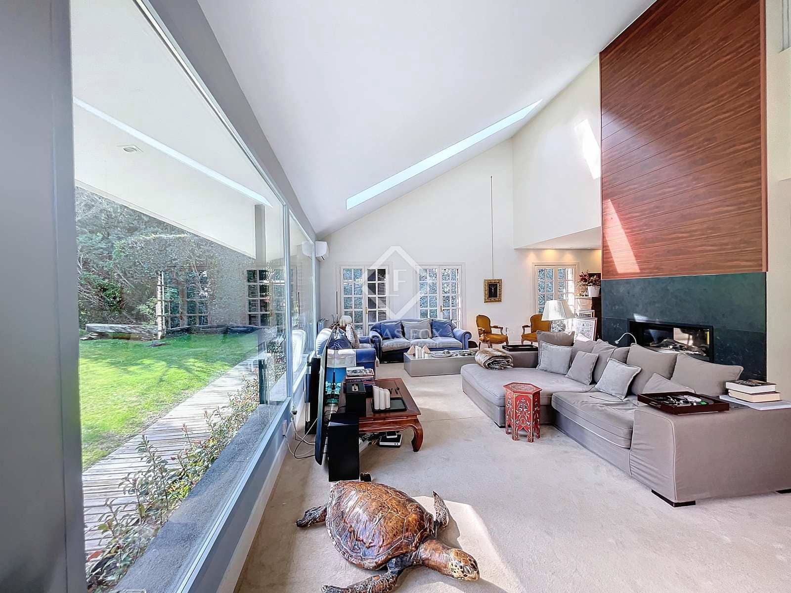 5 soverom Villa til salgs i Madrid by med svømmebasseng - € 1 545 000 (Ref: 8109561)