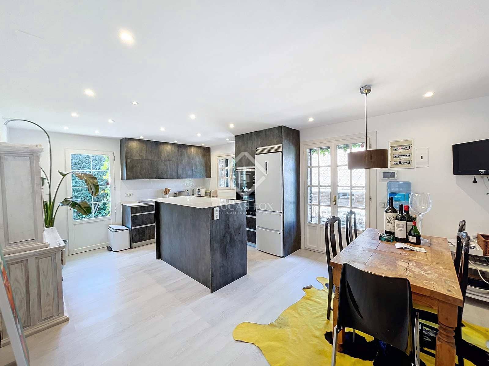 5 soverom Villa til salgs i Madrid by med svømmebasseng - € 1 545 000 (Ref: 8109561)