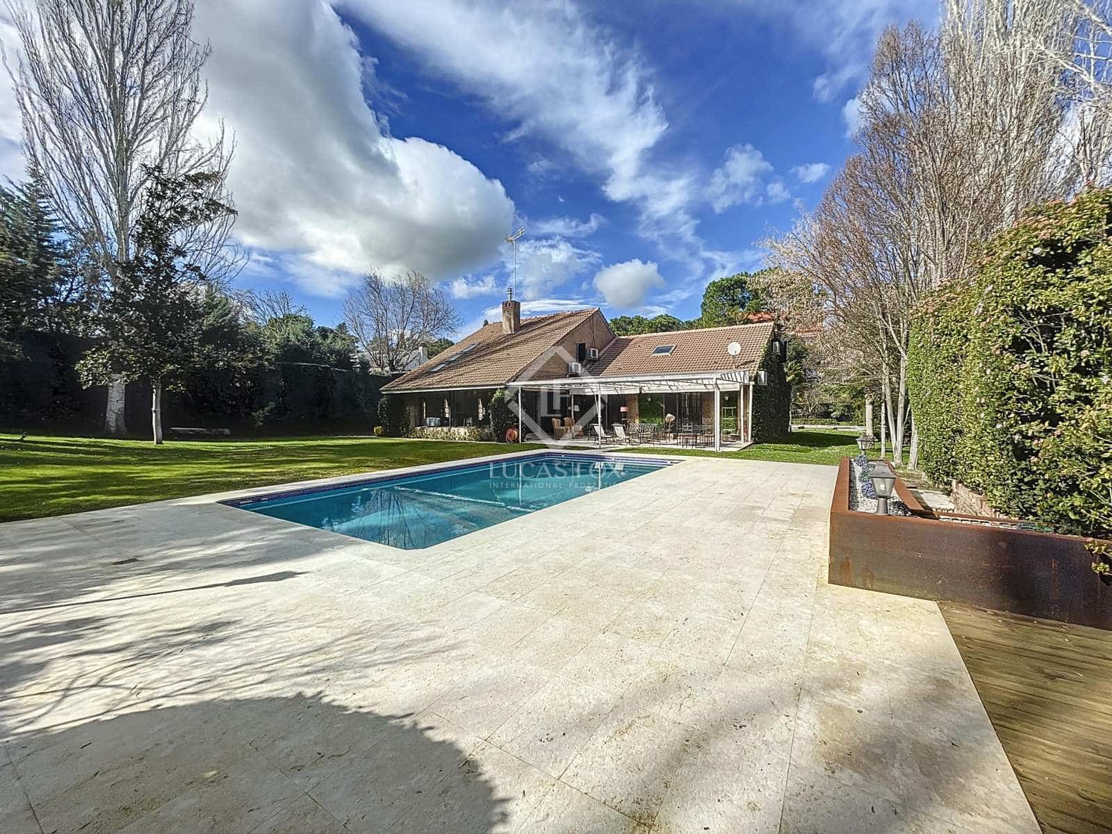 5 soverom Villa til salgs i Madrid by med svømmebasseng - € 1 545 000 (Ref: 8109561)