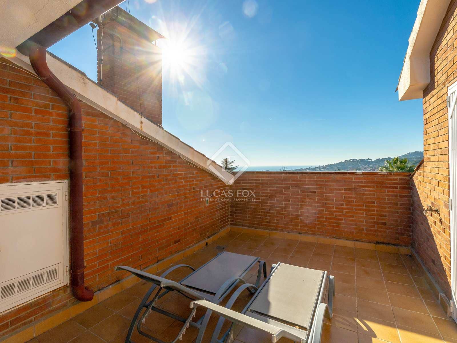 7 soveværelse Villa til salg i Vilassar de Dalt med swimmingpool garage - € 1.000.000 (Ref: 8109562)