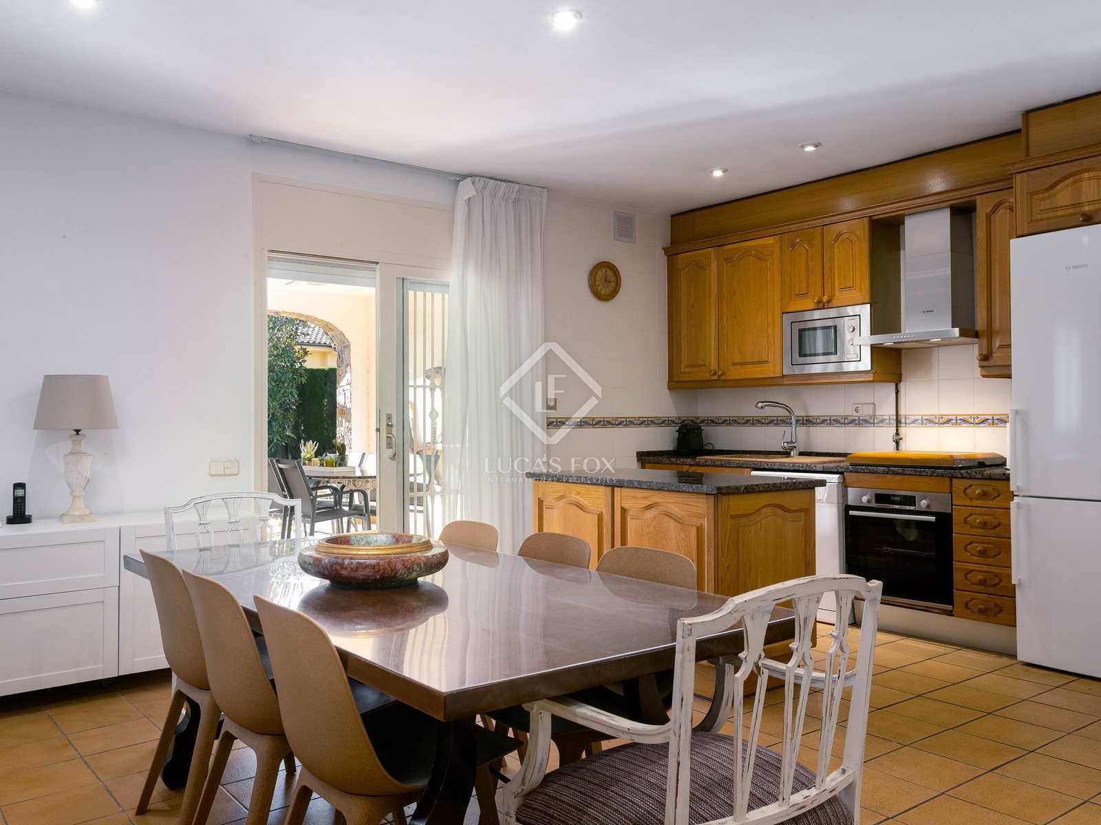 7 soveværelse Villa til salg i Vilassar de Dalt med swimmingpool garage - € 1.000.000 (Ref: 8109562)