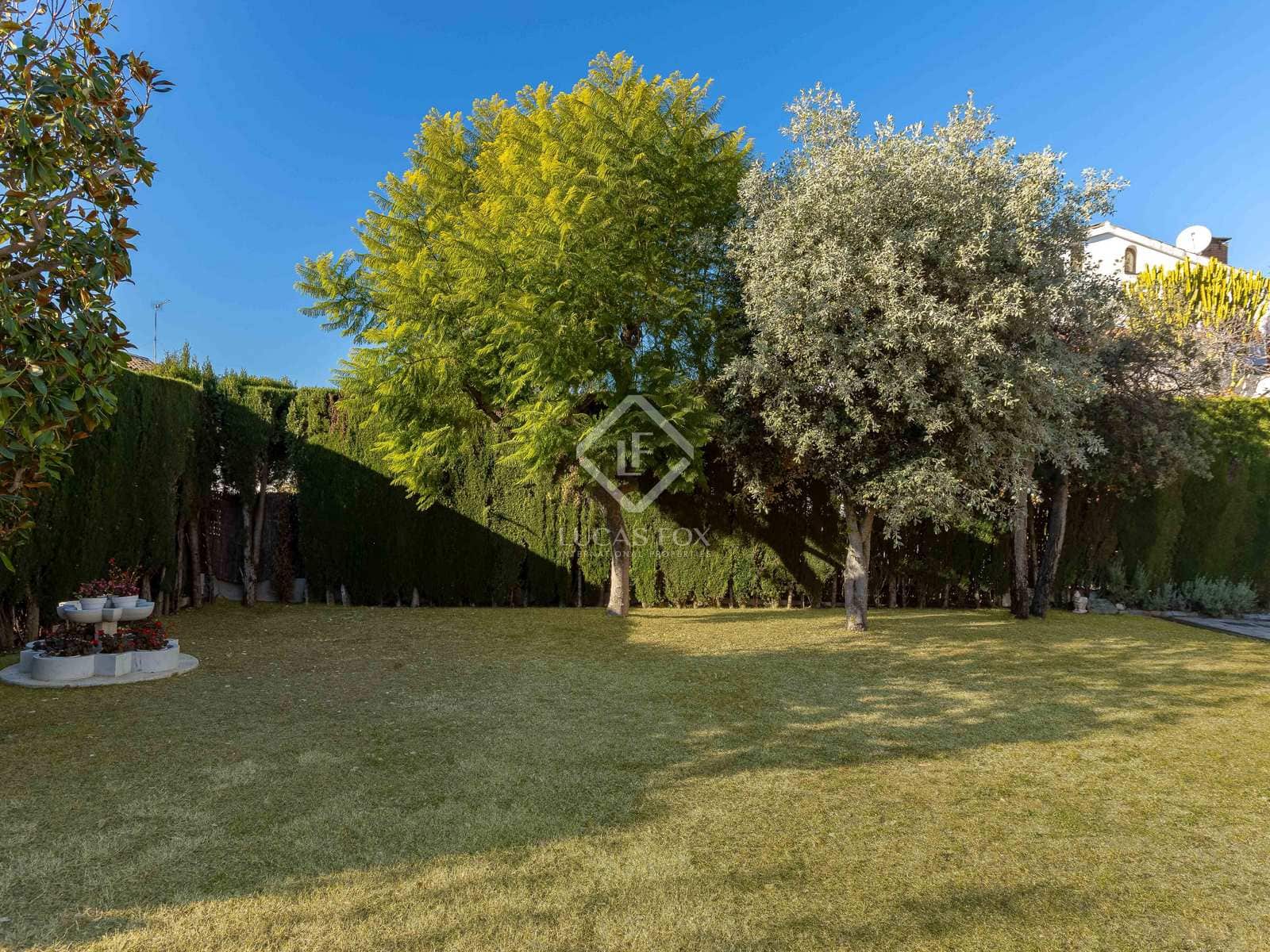 7 soveværelse Villa til salg i Vilassar de Dalt med swimmingpool garage - € 1.000.000 (Ref: 8109562)