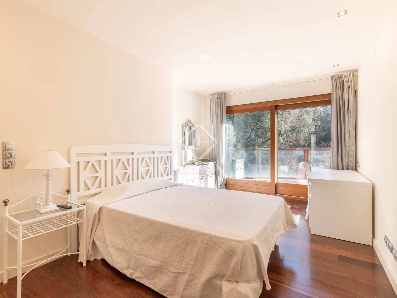 6 quarto Moradia para arrendar em Sant Cugat del Valles com piscina garagem - 6 500 € (Ref: 8109565)