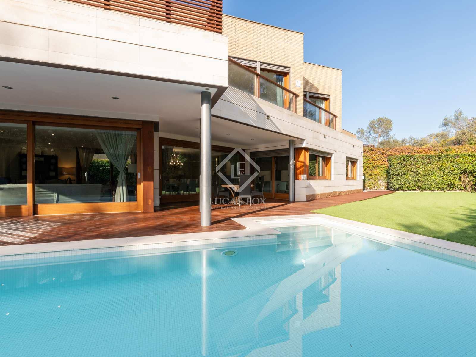 6 quarto Moradia para arrendar em Sant Cugat del Valles com piscina garagem - 6 500 € (Ref: 8109565)